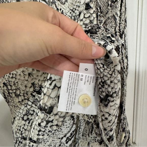 Reformation Snakeskin Button Mid Length Sleeve Top - Picture 5 of 6